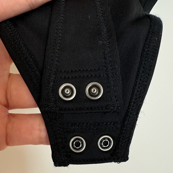 NWOT Abercrombie & Fitch | One Shoulder Body Suit Black Soft Collection Large - Picture 10 of 12